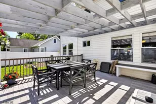 37 Hall Dr, Clark Township, NJ 07066 - Photo 31