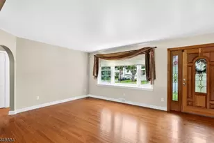 37 Hall Dr, Clark Township, NJ 07066 - Photo 5