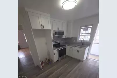 83 Mount Pleasant Ave, Woodland Park, NJ 07424 - Photo 1