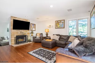 153 Clarken Dr, West Orange Township, NJ 07052 - Photo 13