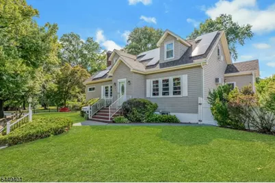 1 Hewitt Ave, Belleville, NJ 07109 - Photo 5