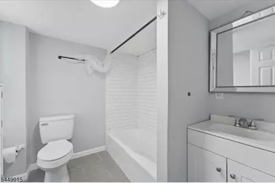 319 Warren St, Phillipsburg, NJ 08865 - Photo 19