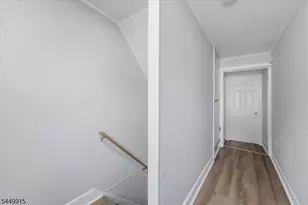 319 Warren St, Phillipsburg, NJ 08865 - Photo 13