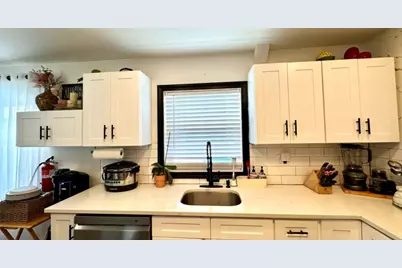 72 Valley View Rd, Hillside, NJ 07205 - Photo 17