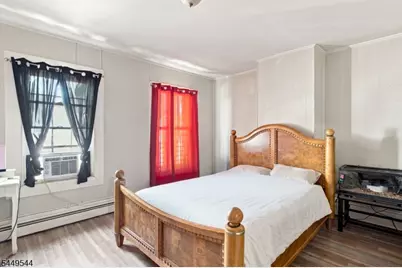 39 Hillman St, Paterson, NJ 07522 - Photo 15