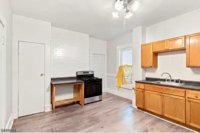 39 Hillman St, Paterson, NJ 07522 - Photo 7