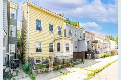 39 Hillman St, Paterson, NJ 07522 - Photo 1