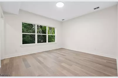 335 21st St, Irvington, NJ 07111 - Photo 11