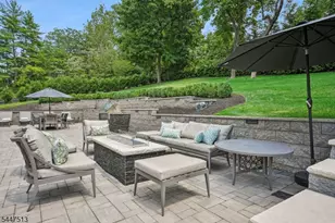 2 Troy Dr, Millburn, NJ 07078 - Photo 45