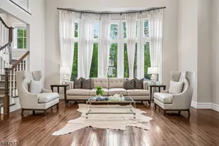 2 Troy Dr, Millburn, NJ 07078 - Photo 5