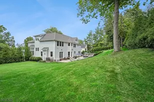 2 Troy Dr, Millburn, NJ 07078 - Photo 49