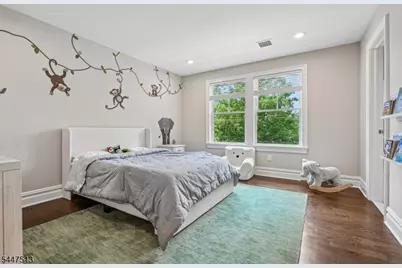 2 Troy Dr, Millburn, NJ 07078 - Photo 33
