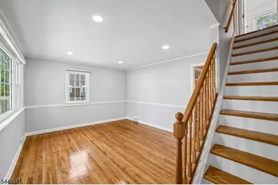 18 Columbia Ave, Berkeley Heights Township, NJ 07922 - Photo 3