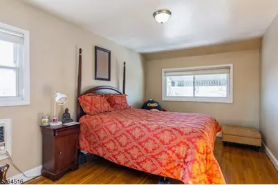 719 W Blancke St, Linden, NJ 07036 - Photo 17