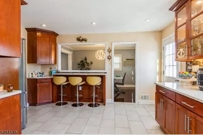 719 W Blancke St, Linden, NJ 07036 - Photo 11
