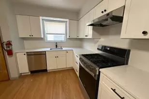 8 Elm St, Elizabeth, NJ 07208 - Photo 3