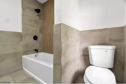 240 W End Ave, Newark, NJ 07106 - Photo 27