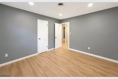 28 Carr St #1, Pompton Lakes, NJ 07442 - Photo 11