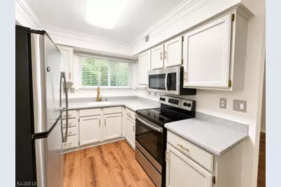 14 Stevens Court, Bedminster Township, NJ 07921 - Photo 3