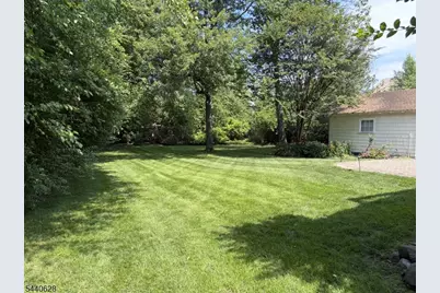 559 Parkview Ave, Westfield, NJ 07090 - Photo 5