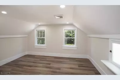 365 Bonnie Burn Rd, Watchung, NJ 07069 - Photo 17
