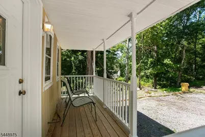 365 Bonnie Burn Rd, Watchung, NJ 07069 - Photo 3