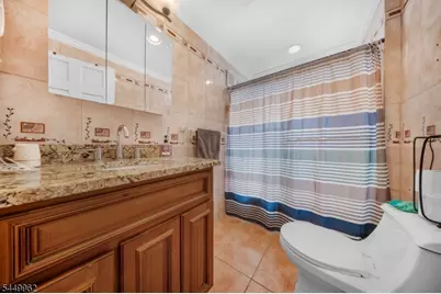 93 N 15th St, Prospect Park, NJ 07508 - Photo 19