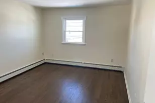 418 Montclair Ave, Pompton Lakes, NJ 07442 - Photo 5