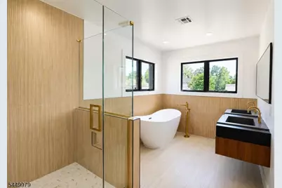 6 Henoch Ave, Clifton, NJ 07013 - Photo 27