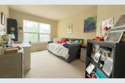 315 Birch Ct, New Brunswick, NJ 08901 - Photo 11