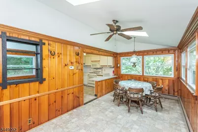17 South Dr, Woodland Park, NJ 07424 - Photo 7