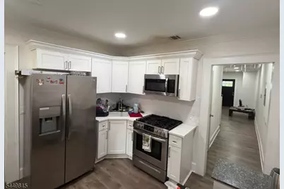 47 Lawrence Ave #B, West Orange Township, NJ 07052 - Photo 3