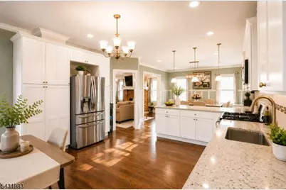 52 Hollywood Ave, Hillside, NJ 07205 - Photo 5