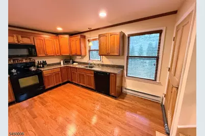 35 Oakdale Rd, Parsippany, NJ 07834 - Photo 5