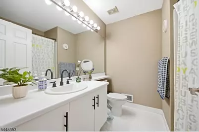 18 Clark Ct, Bernards Township, NJ 07920 - Photo 25