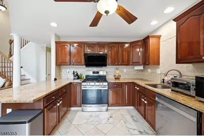 18 Clark Ct, Bernards Township, NJ 07920 - Photo 7