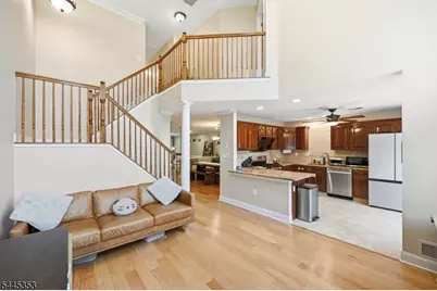 18 Clark Ct, Bernards Township, NJ 07920 - Photo 3
