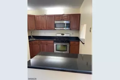 53 Taylor Dr, Franklin Township, NJ 08823 - Photo 11
