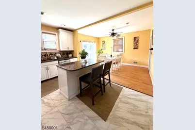 33 Livingston Ave, Woodbridge Township, NJ 07001 - Photo 11