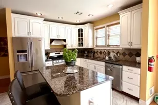 33 Livingston Ave, Woodbridge Township, NJ 07001 - Photo 13