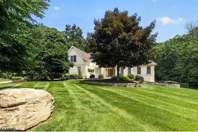 18 Evita Ter, Washington Township, NJ 07853 - Photo 3