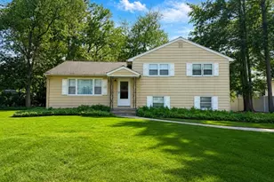 8 Fay Pl, Summit, NJ 07901 - Photo 1