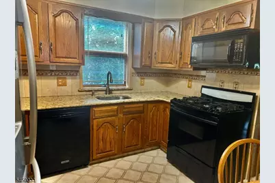 194 Glenwood Rd, Elizabeth, NJ 07208 - Photo 7
