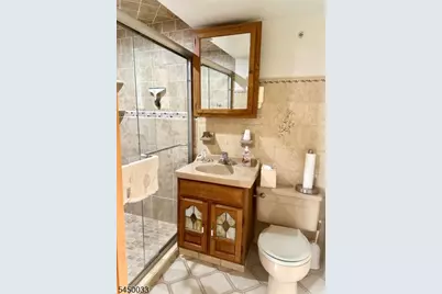 194 Glenwood Rd, Elizabeth, NJ 07208 - Photo 11