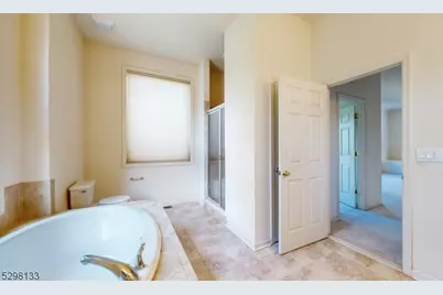 1 White Oak Ct, Hardyston Township, NJ 07419 - Photo 11
