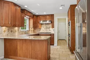 14 Menlo Dr, Readington, NJ 08889 - Photo 7