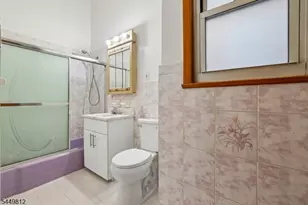 14 Hazard Pl, Elizabeth, NJ 07208 - Photo 15