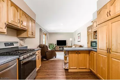 321 Ascot Ln, Bridgewater, NJ 08807 - Photo 15