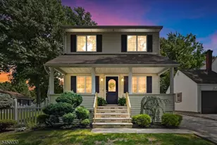 442 Riverview Dr, Totowa, NJ 07512 - Photo 1