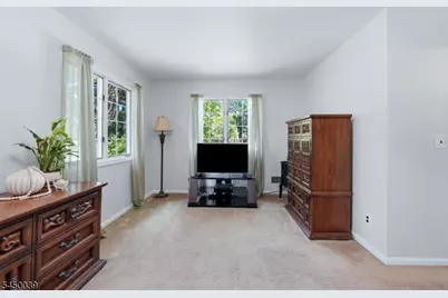 442 Riverview Dr, Totowa, NJ 07512 - Photo 27
